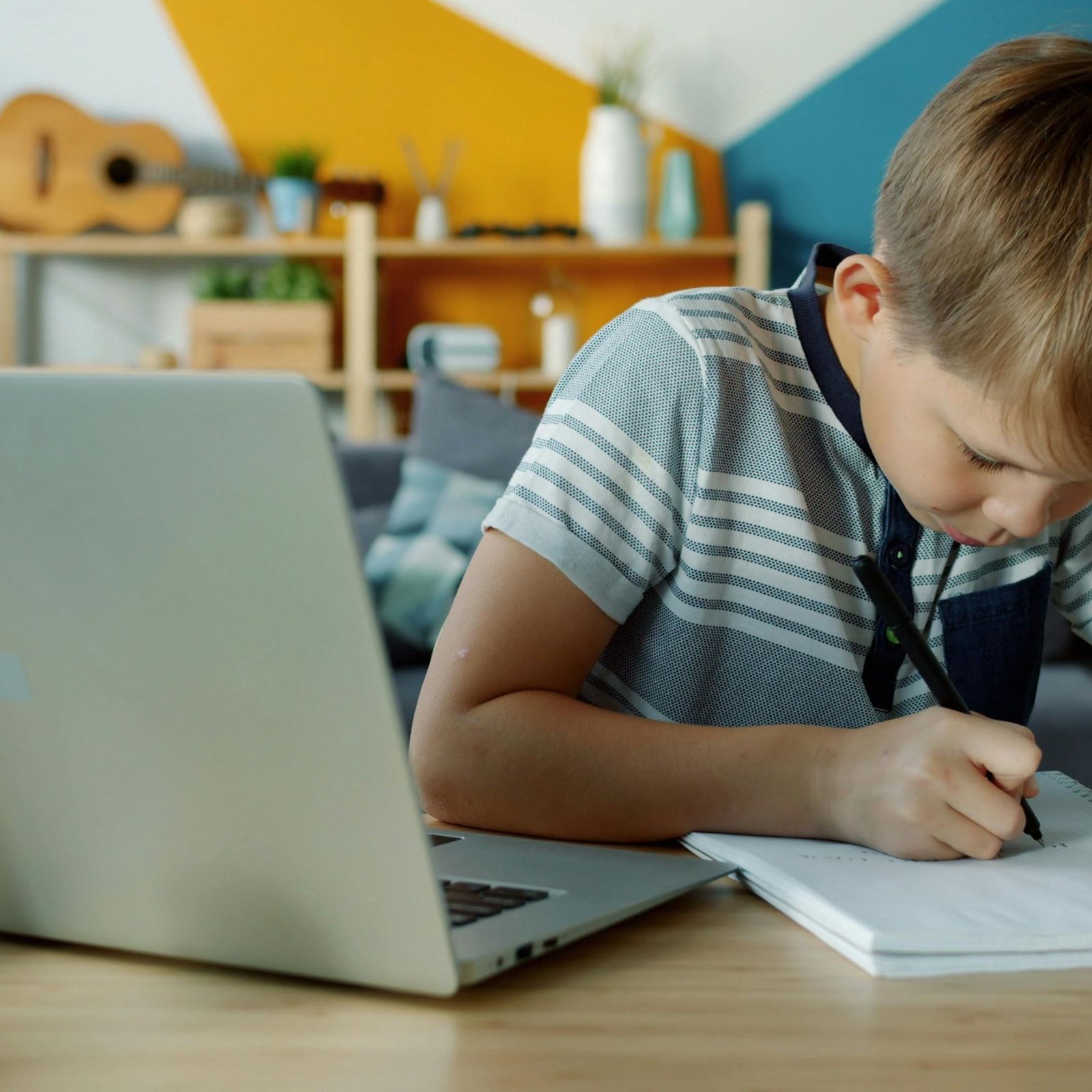 Automatización educativa: menos tareas repetitivas, más tiempo para educar